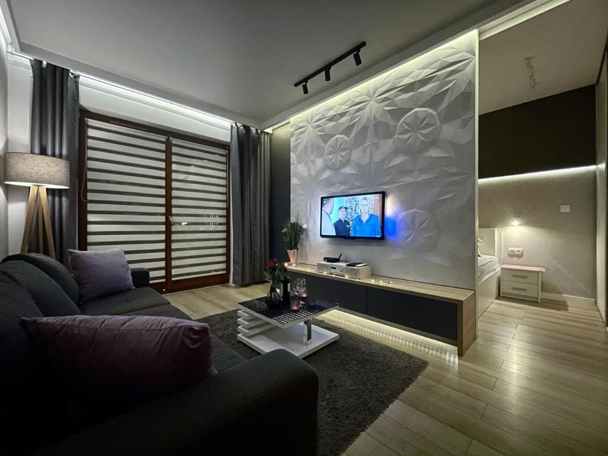 4Uapart-Apartment Suite Platan Grey Swinoujscie Kültér fotó